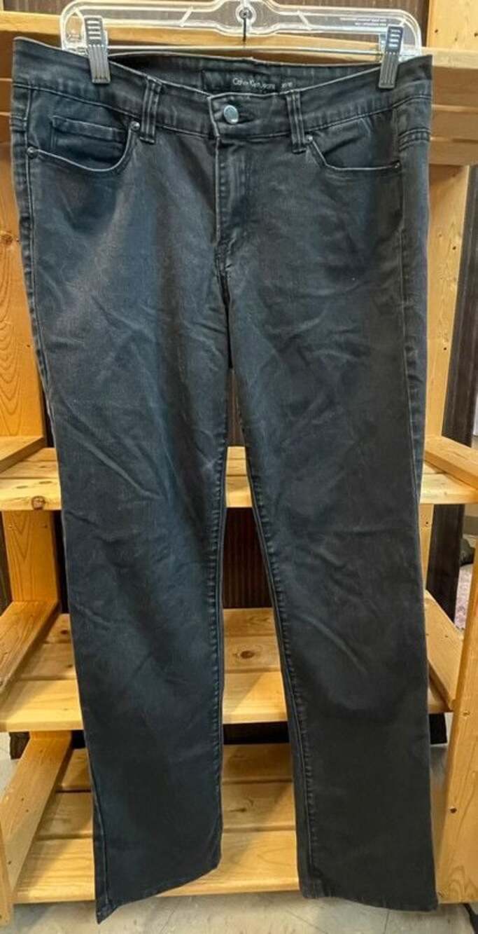 Y2K Calvin Klein size 10 30 black straight jeans embroidered back pockets